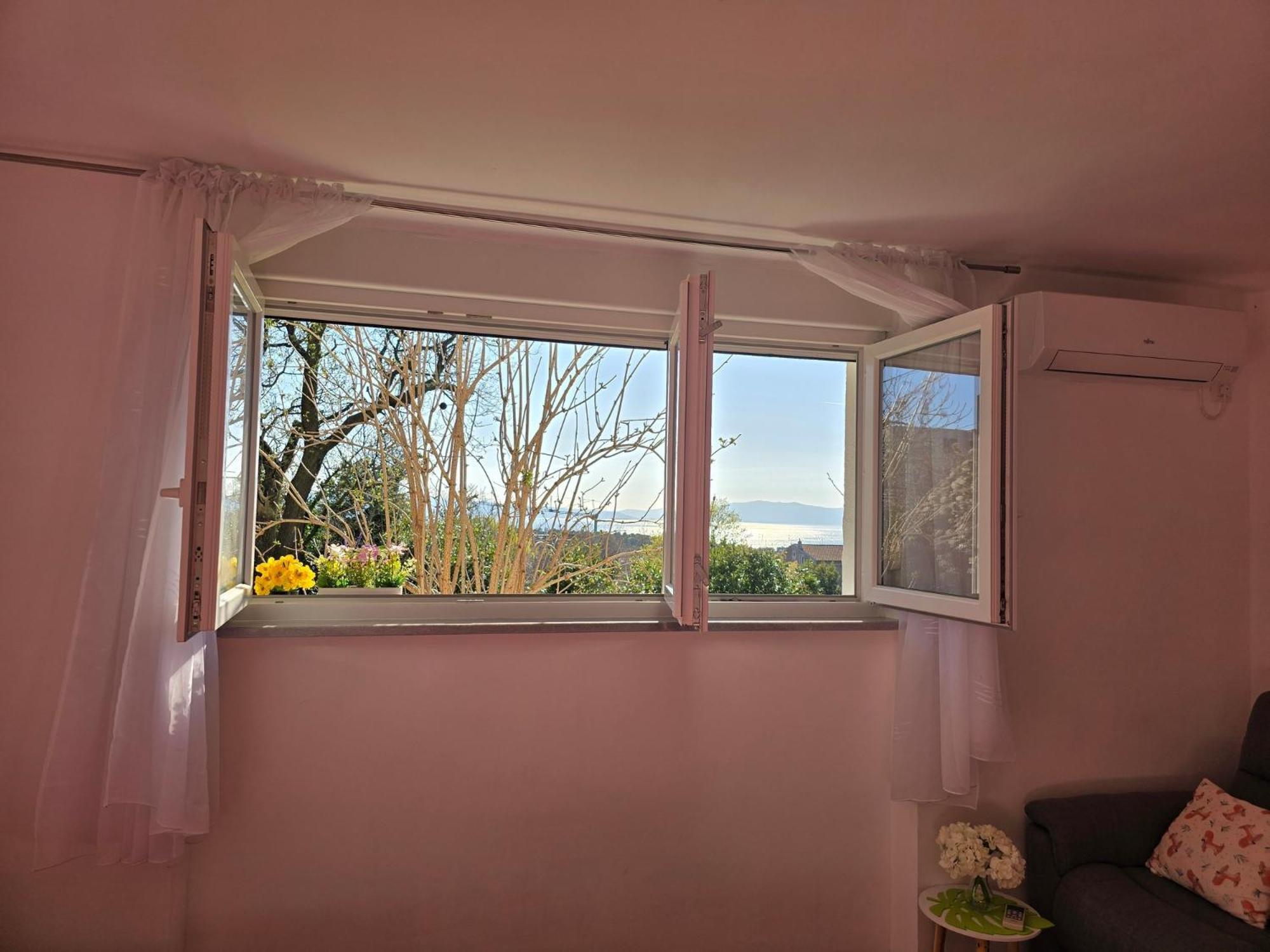Apartment Deeranaei Kraljevica Esterno foto
